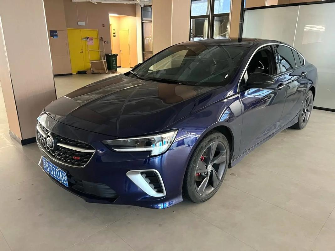 新君威图片(新君威2021款汽车之家)