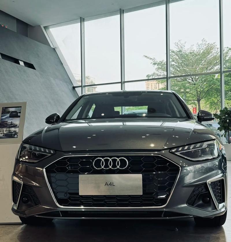 开奥迪a4l档次就低吗/奥迪a4l穷人开的