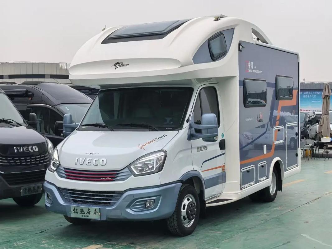 依维柯二手房车转让10万(2手依维柯房车转让)