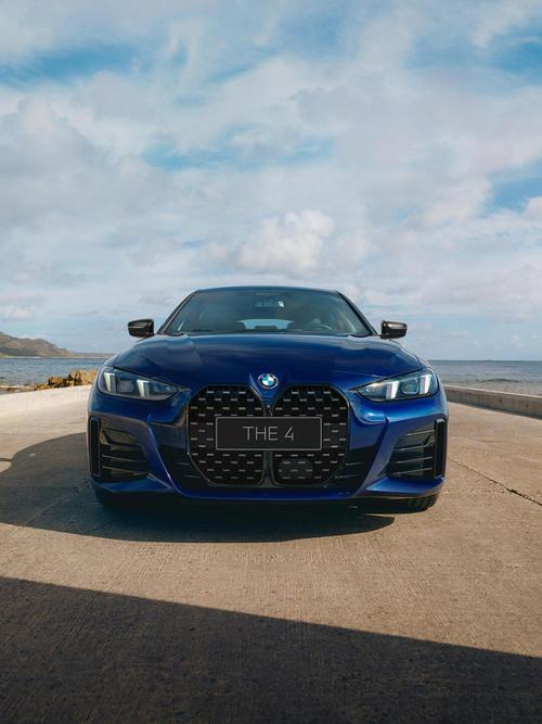 新款宝马4系四门轿跑,2021款宝马4系4门轿跑