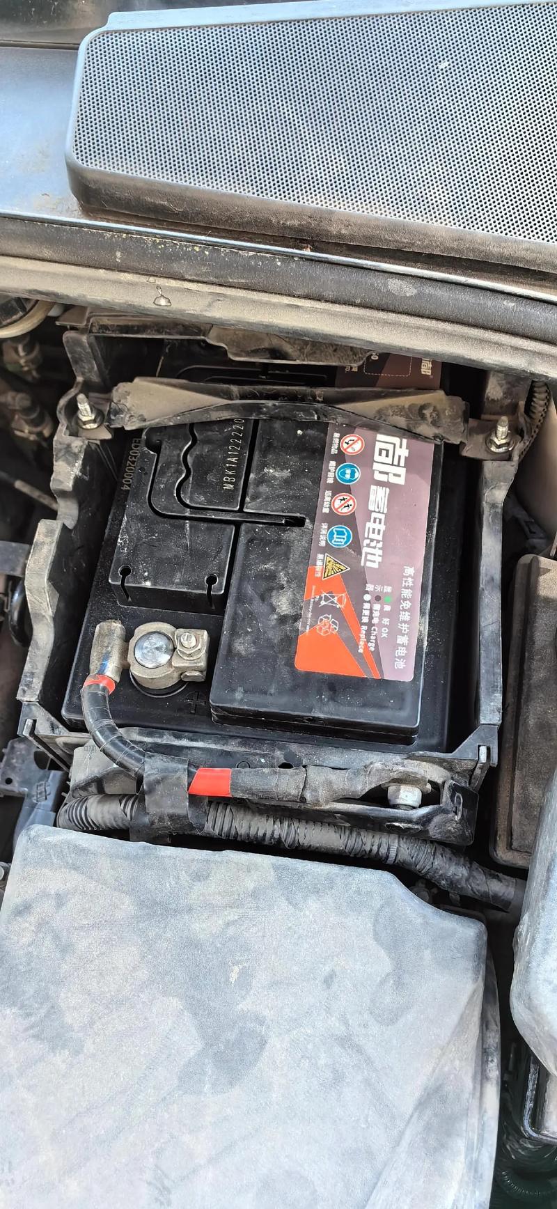 福特嘉年华电瓶型号,2013款福特嘉年华