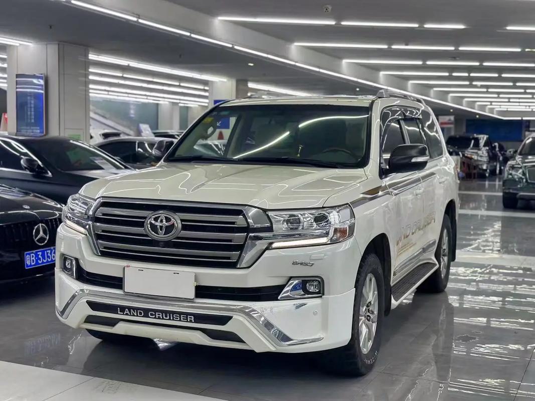 丰田陆地巡洋舰官网(丰田陆地巡洋舰简介)