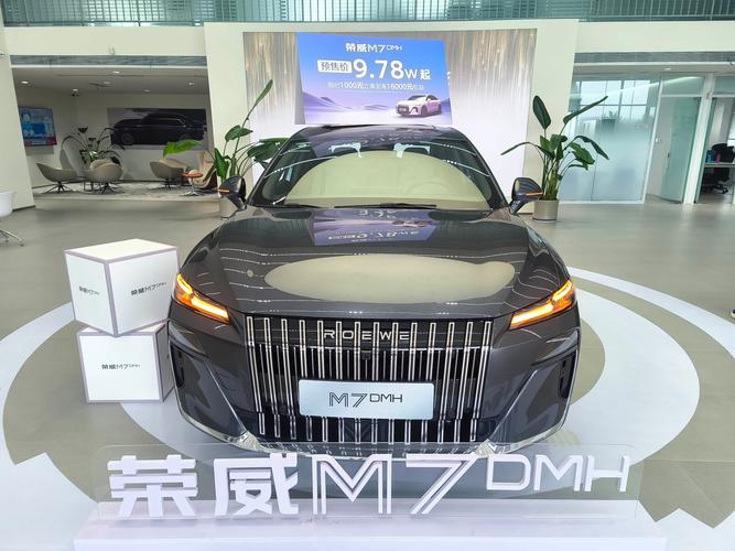 15万左右买什么车好？／15万左右买什么车好荣威M7 DMH