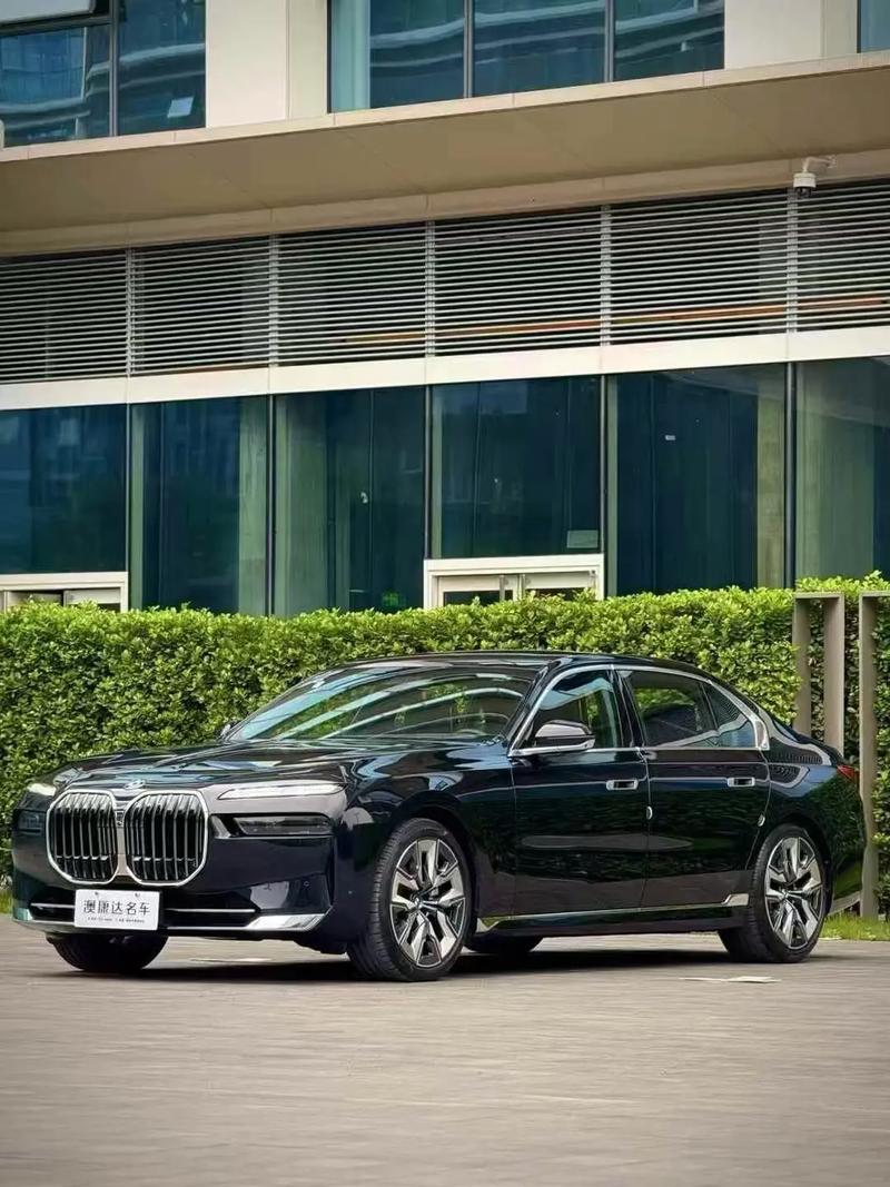 宝马740i报价及图片,宝马740系报价及图片