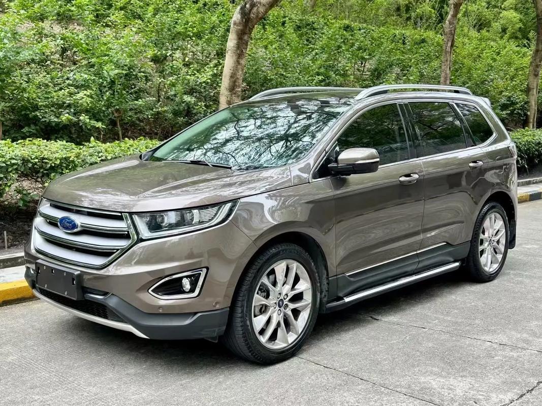 【福特汽车锐界7座suv,福特七座车锐界】