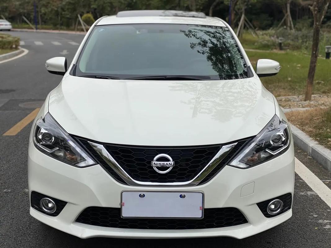 【日产轩逸轿车最低价多少钱,日产轩逸市场价】