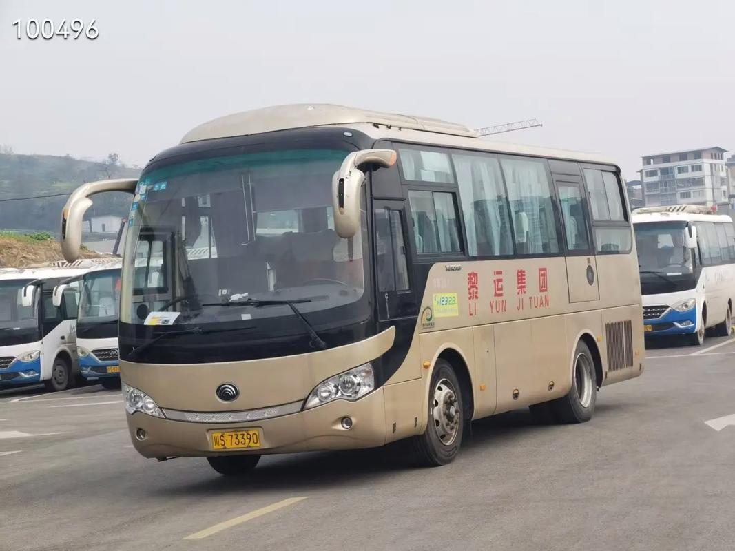 宇通客车30座报价图片／宇通客车30座报价图片及价格