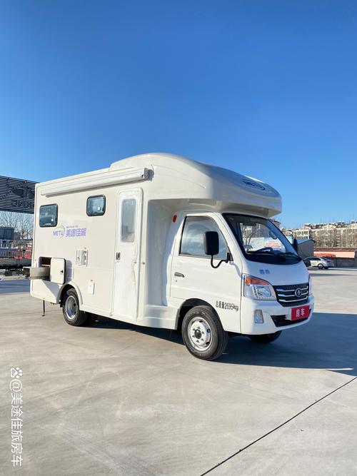 10万国产房车价格图片(10万国产房车价格表)