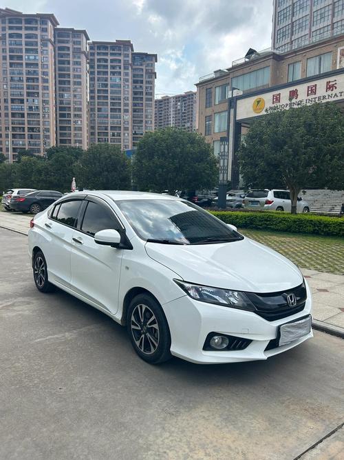 【老款本田锋范图片,08款本田锋范二手车】